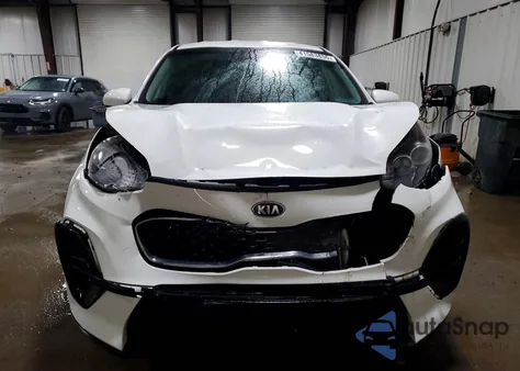 2020 Kia Sportage Lx z USA, uszkodzony, nr VIN KNDPM3AC6L7732383